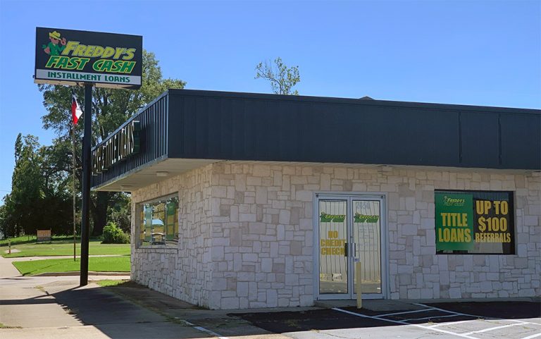 Freddys Fast Cash Paris TX location